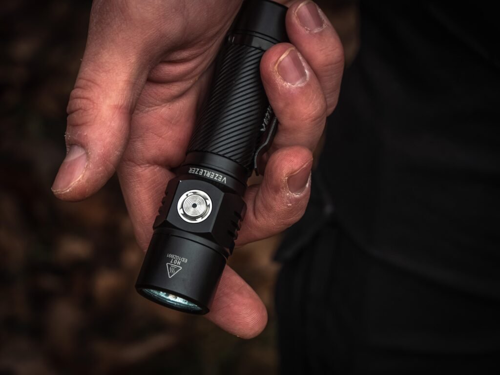 Home wps图片(1)323